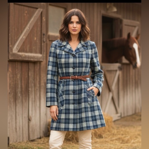Pendleton Jackets & Blazers - Vintage Pendleton Wool Plaid Coat Women’s S M 6 8 Blue Green USA Made Belted